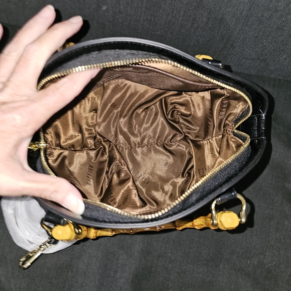 Metallic Blue Mermaid Style purse - Picture 3 of 4